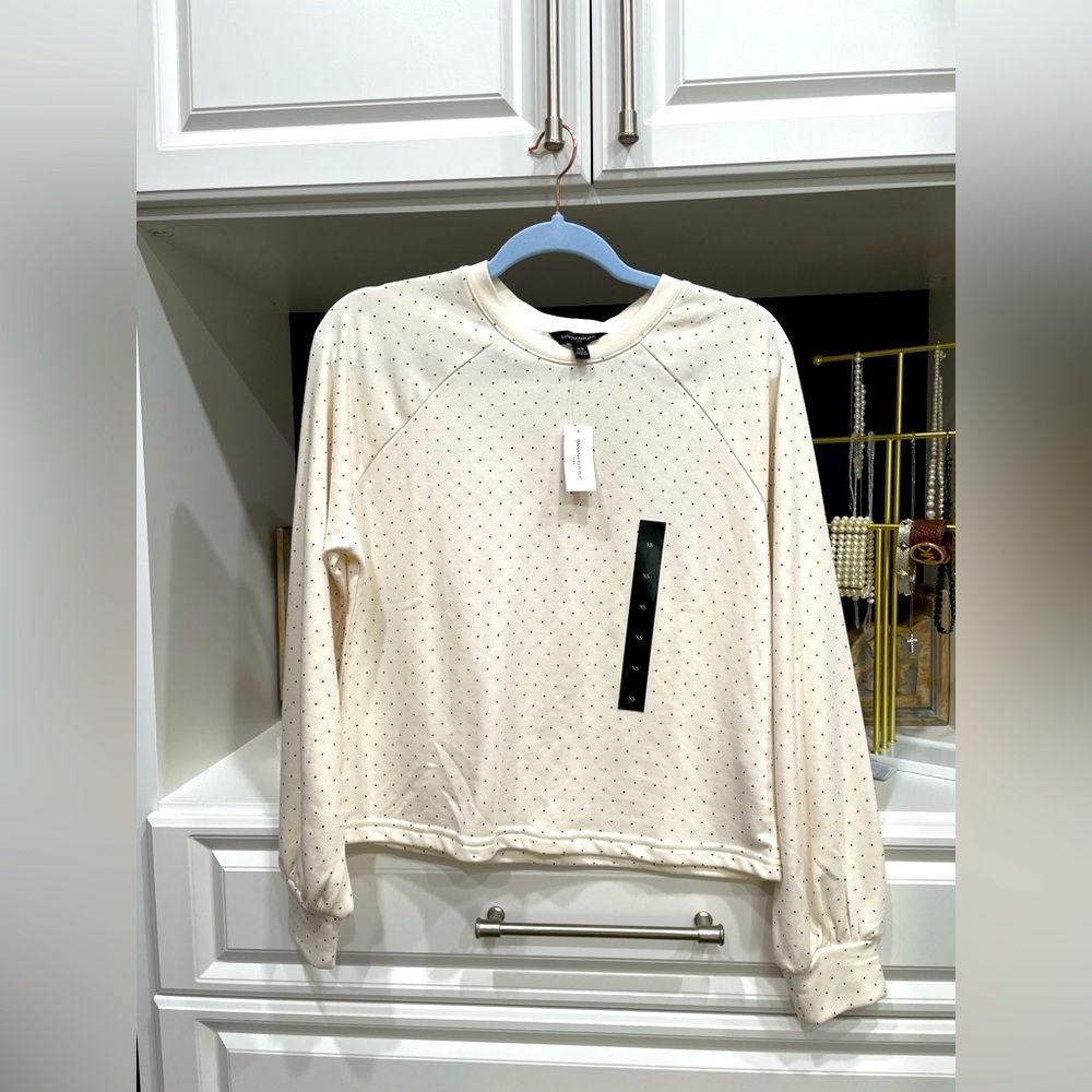 Banana republic XS Light sweater blouse small black Pola dots. New with … - Picture 1 of 5